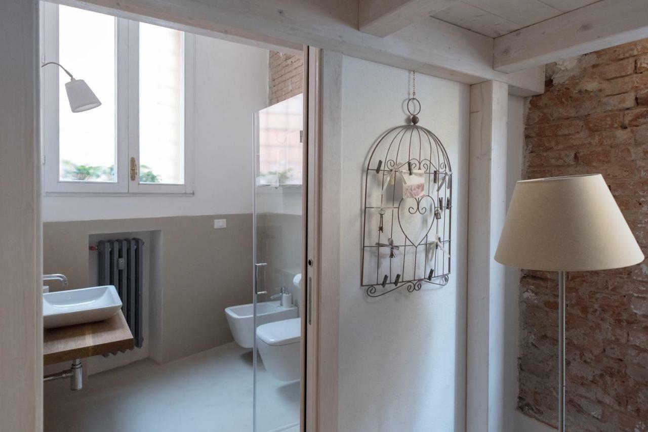 New Loft In The Heart Of Bologna Apartment Exterior photo